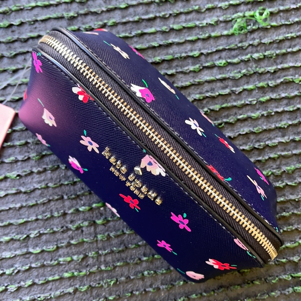 Kate Spade staci small cosmetic case - Picture 1 of 10